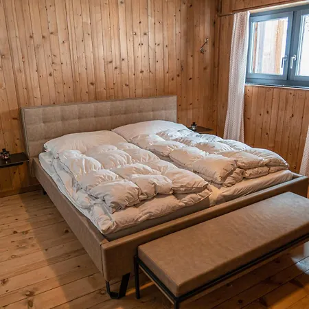 Sunny, Rustical 5 In Valposchiavo Holiday home Poschiavo