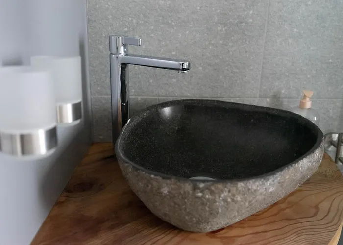 Sunny, Rustical 5 In Valposchiavo Feriehus *