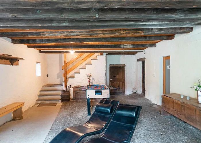 Sunny, Rustical 5 In Valposchiavo بيت للعطل بوشيافو